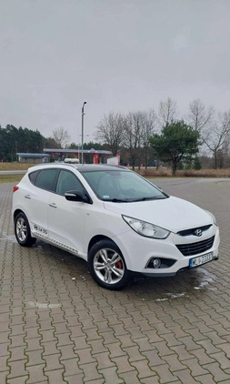 Hyundai ix35 cena 29900 przebieg: 221000, rok produkcji 2011 z Lipsko małe 46